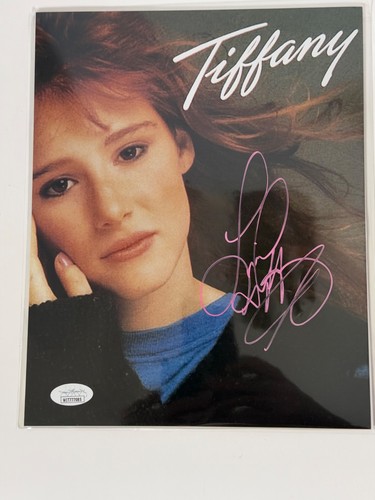 Foto firmata 8x10 cantante - , pop
